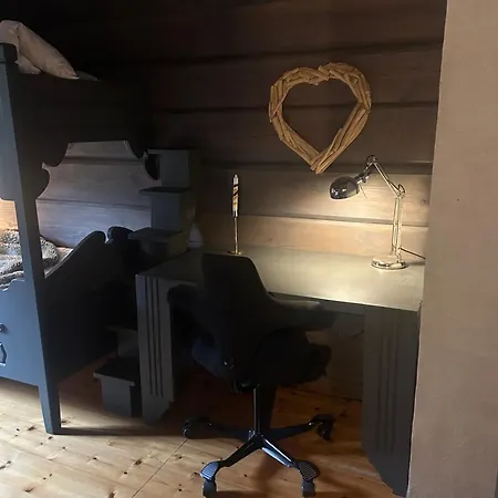 Moderne I Vestlia Med Wifi, Elbillader, Spill, Og Geilo